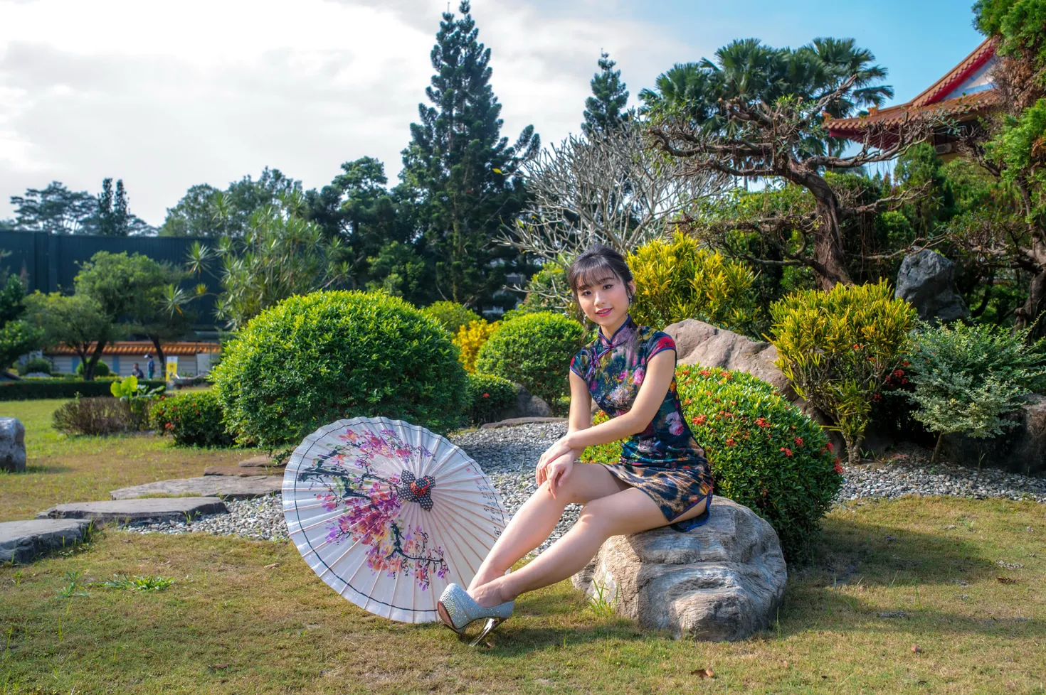 [Mzsock] NO.194 Yu Chen short cheongsam high heels beautiful legs street photography#[105P]-33