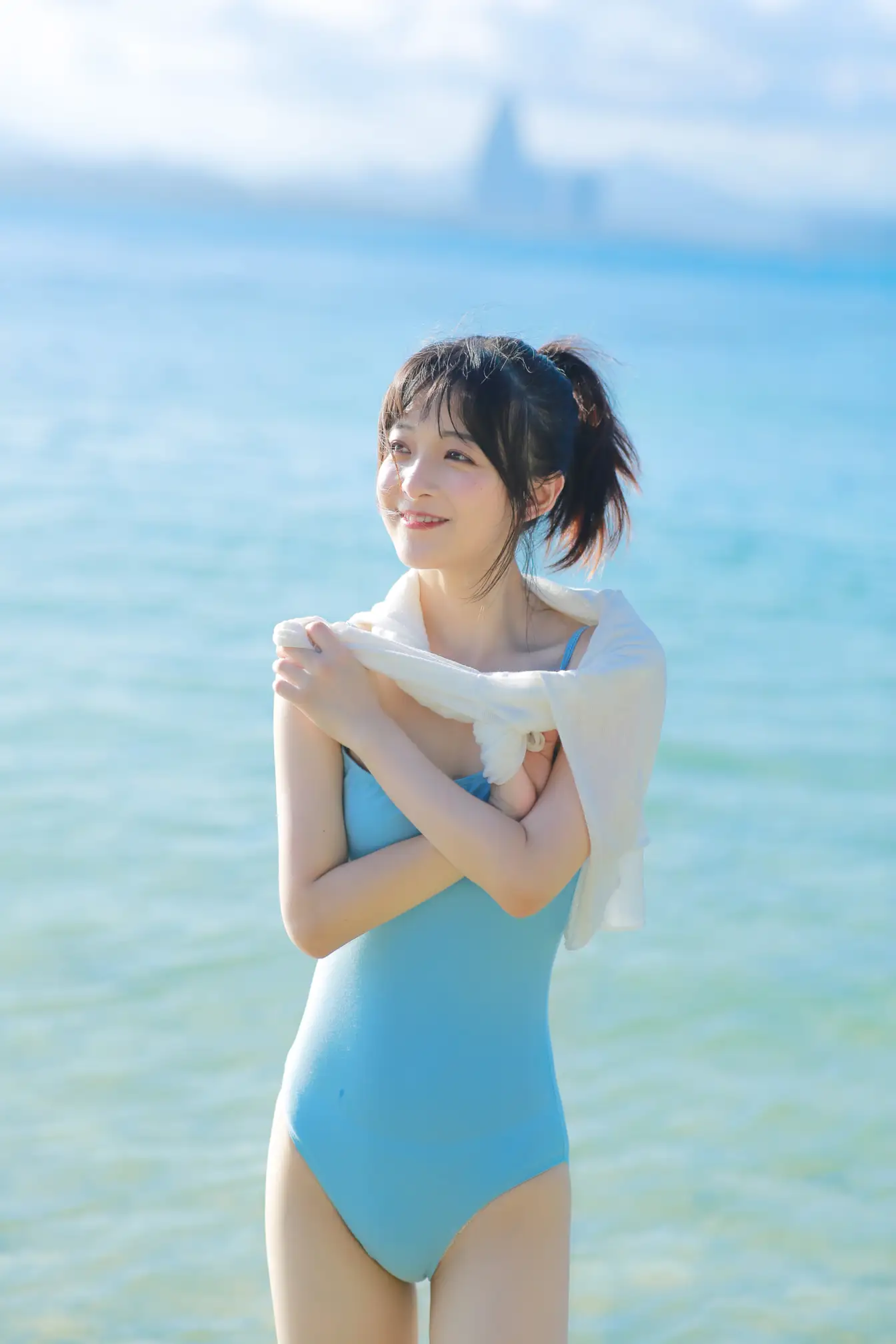 [YITUYU] 2022.06.09 Vol.1125 – The sea is a touchable blue sky Sweet wine No. 8#[25P]-13